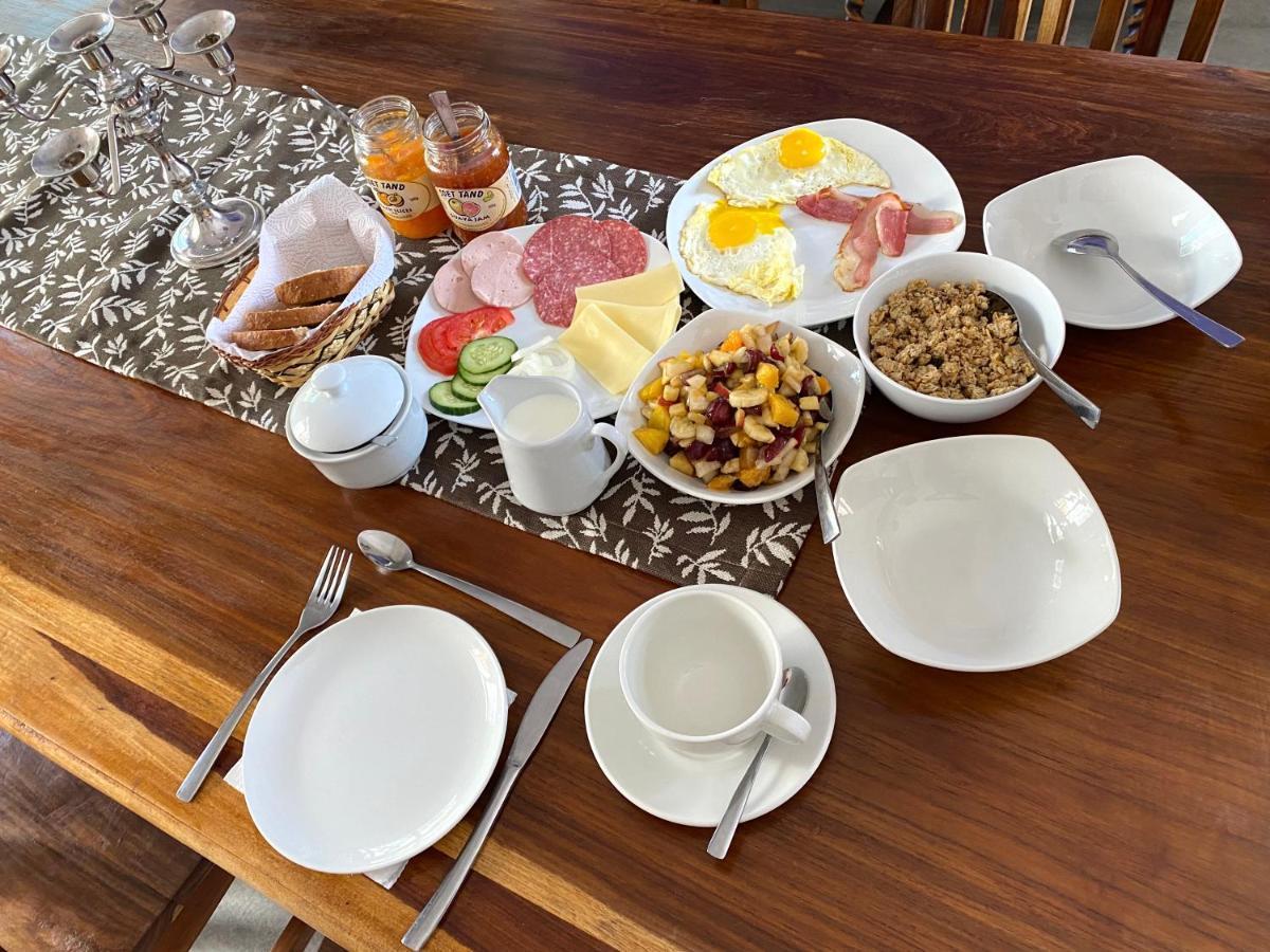 Otjisazu Guest Farm Villa Khorusepa Eksteriør bilde